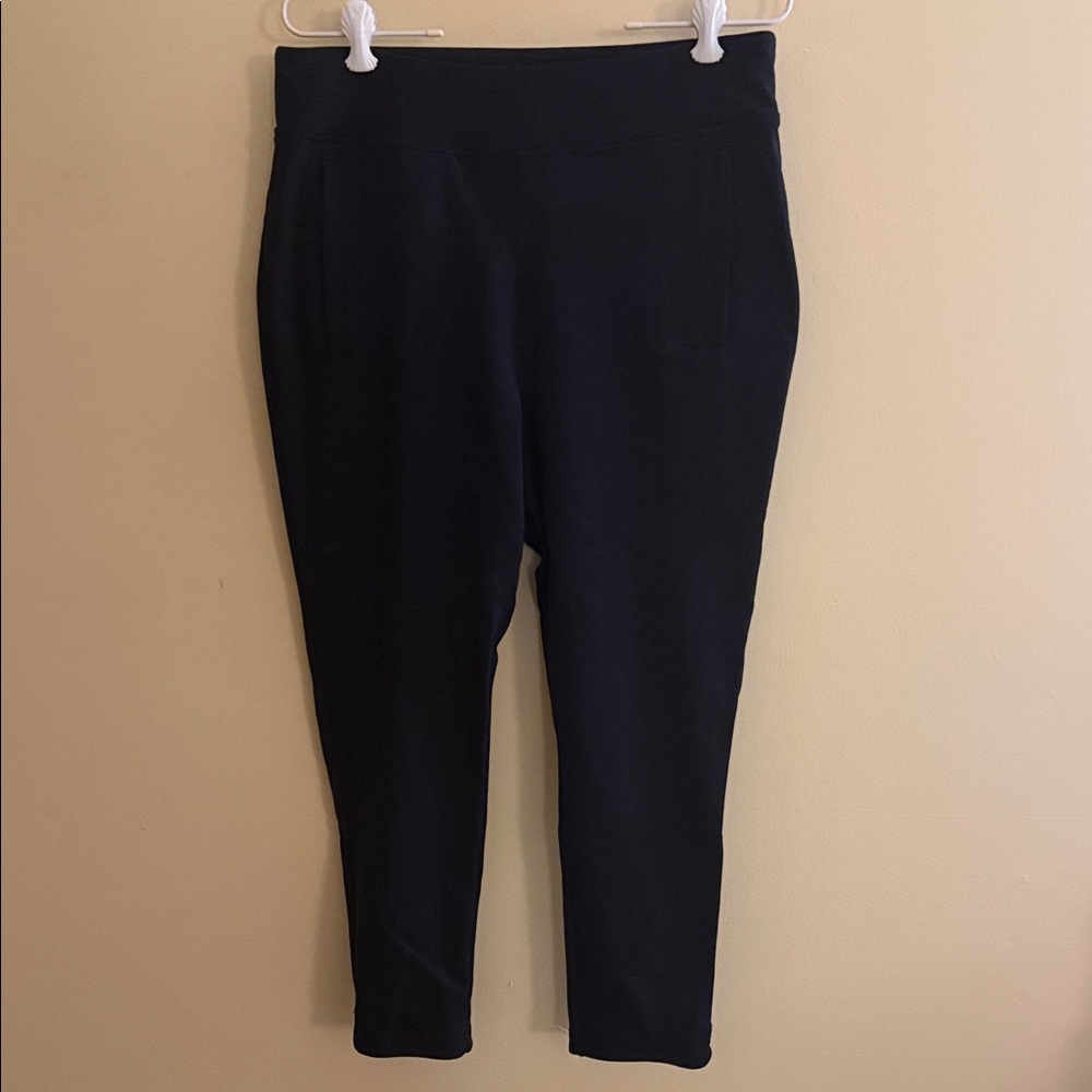 T by Talbots Women’s Black Cropped Leggings